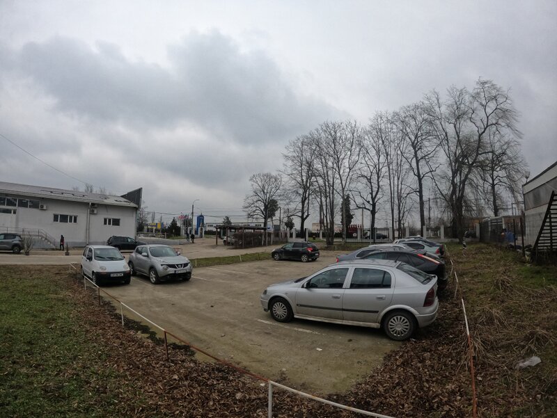 Cladire de birouri cu parcare privata 266 mp utili