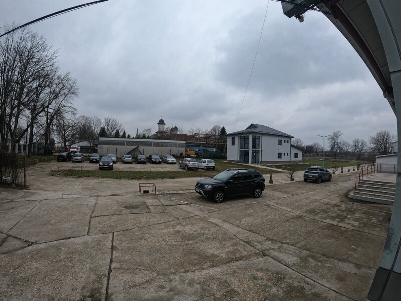 Cladire de birouri cu parcare privata 266 mp utili