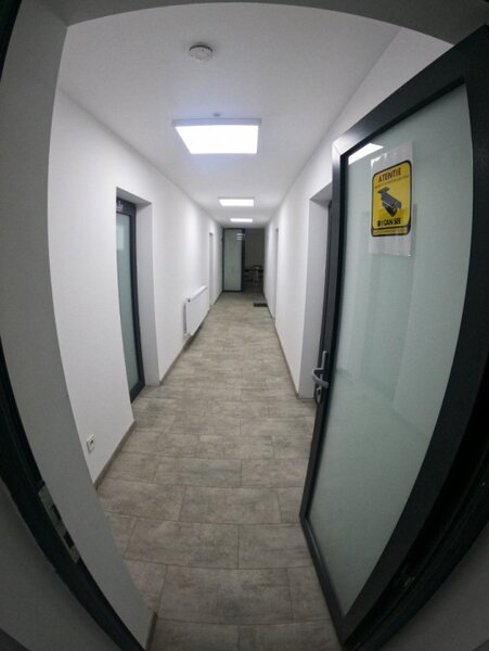 Cladire de birouri cu parcare privata 266 mp utili